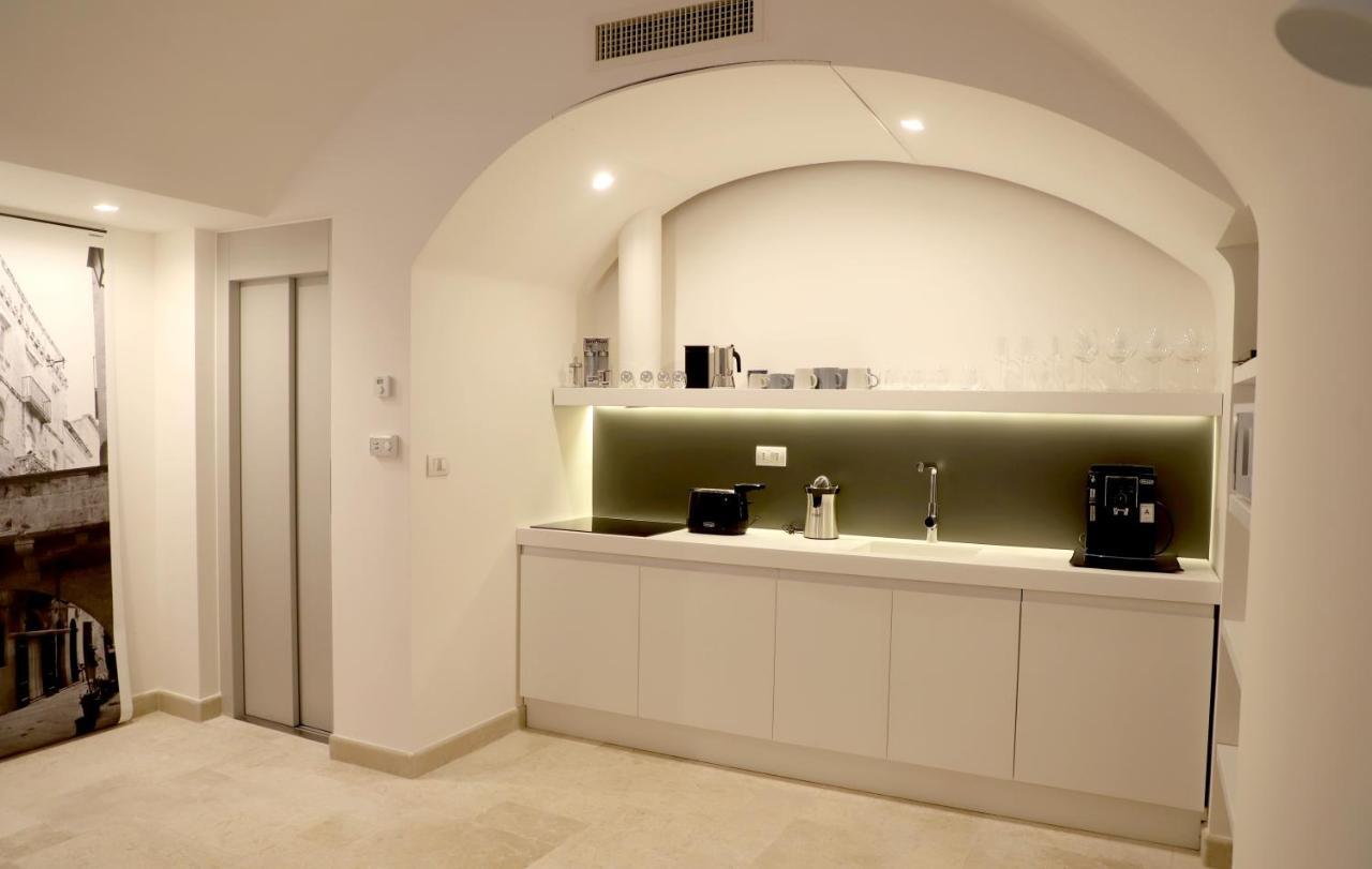 Vista Borgo Antico Hotel Bari Eksteriør billede